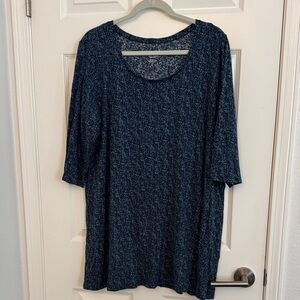 Women's Blue Knit Top